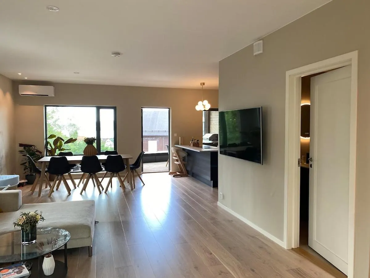 Apartment Familyhome For 8 People - 4 Bedrooms - 10Min From Bergen City Center