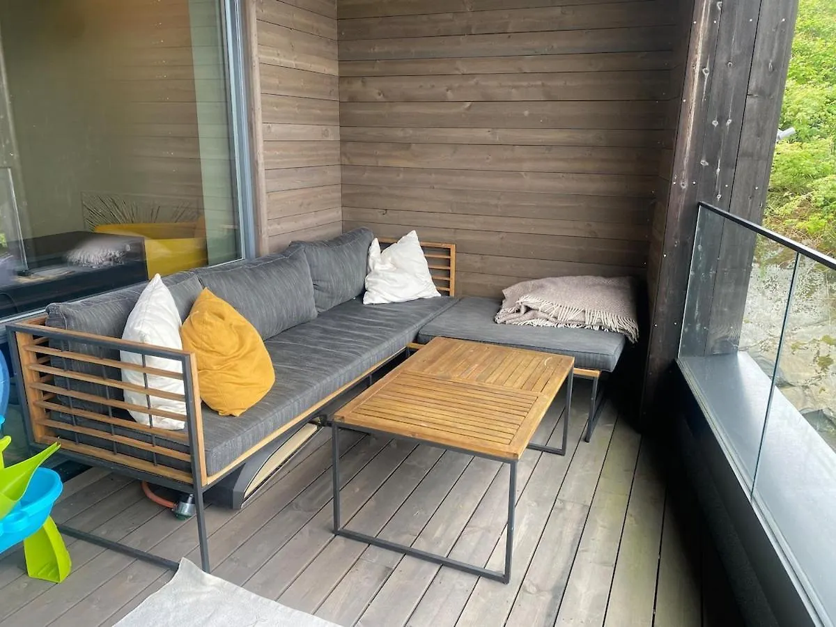 Apartment Familyhome For 8 People - 4 Bedrooms - 10Min From Bergen City Center Norwegen